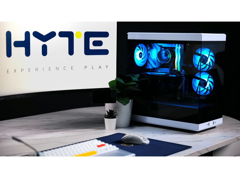 The Rise of Minimalist Cases | HYTE